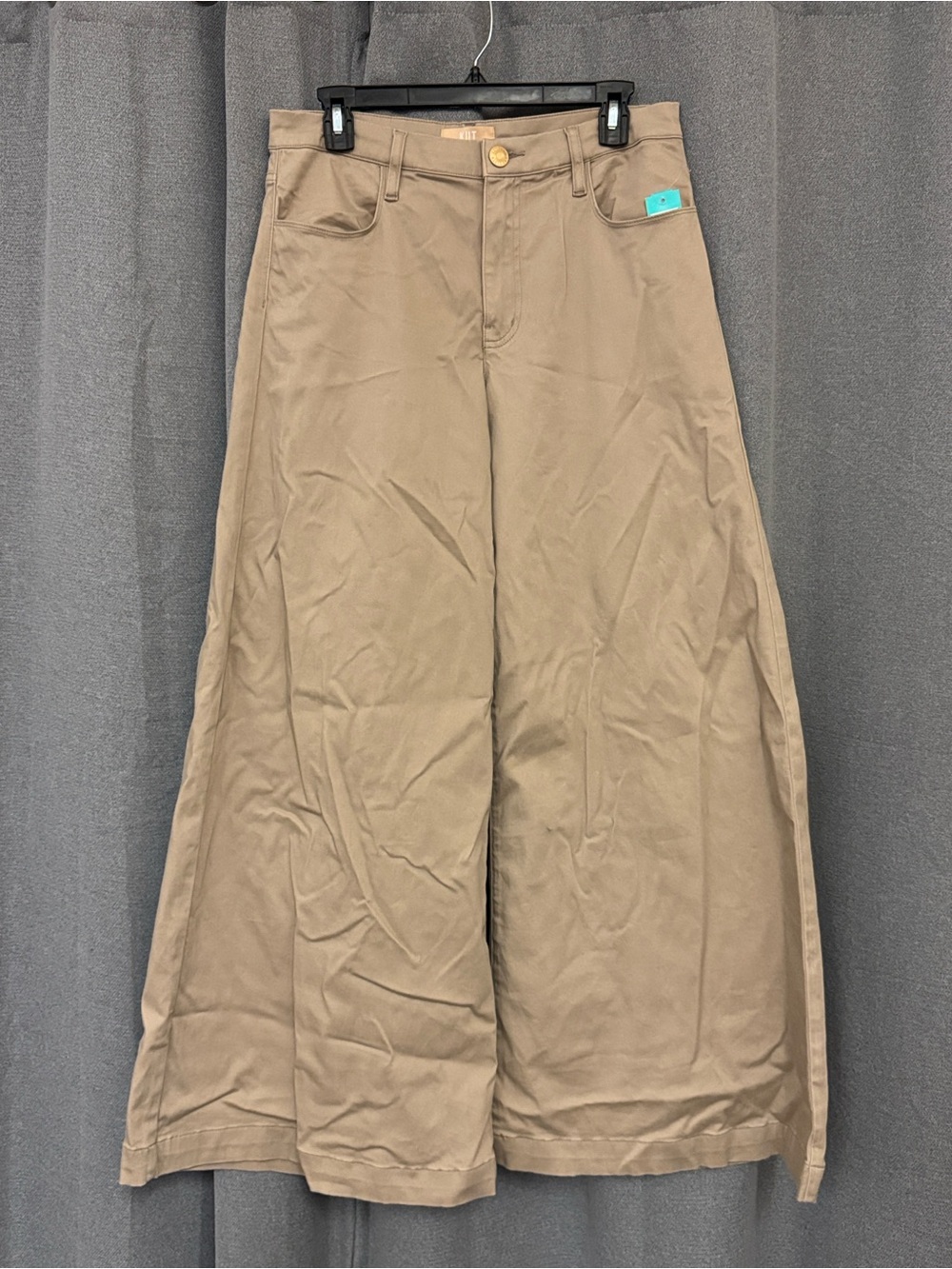 Kut from the Kloth Wide Leg Flare Jeans in Khaki - Picture 15 of 15